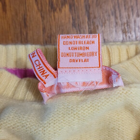 100% cashmere sweater with strawberry motif by Cochni, size 46/US 12 - Picture 5 of 9